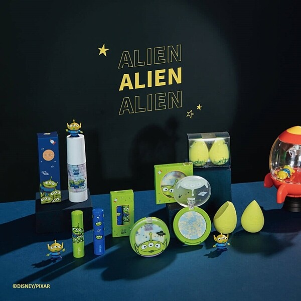 FreshO2 X迪士尼三眼怪系列全系列。