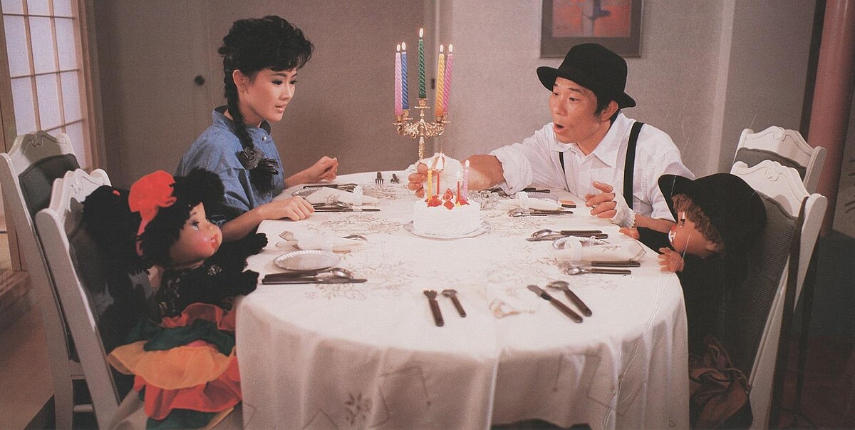 朱延平導演的《小丑與天鵝》是許不了（右）遺作，左為女主角甄秀珍