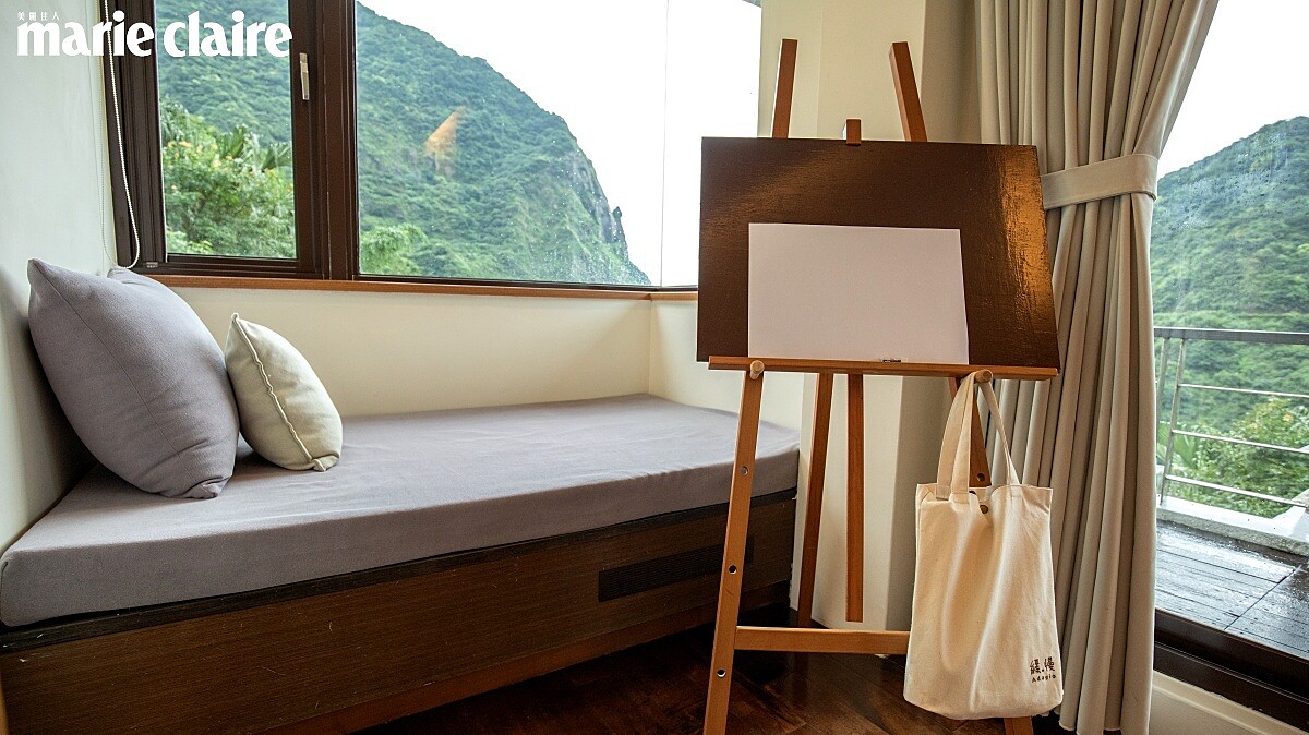 擺放畫架能發揮創意