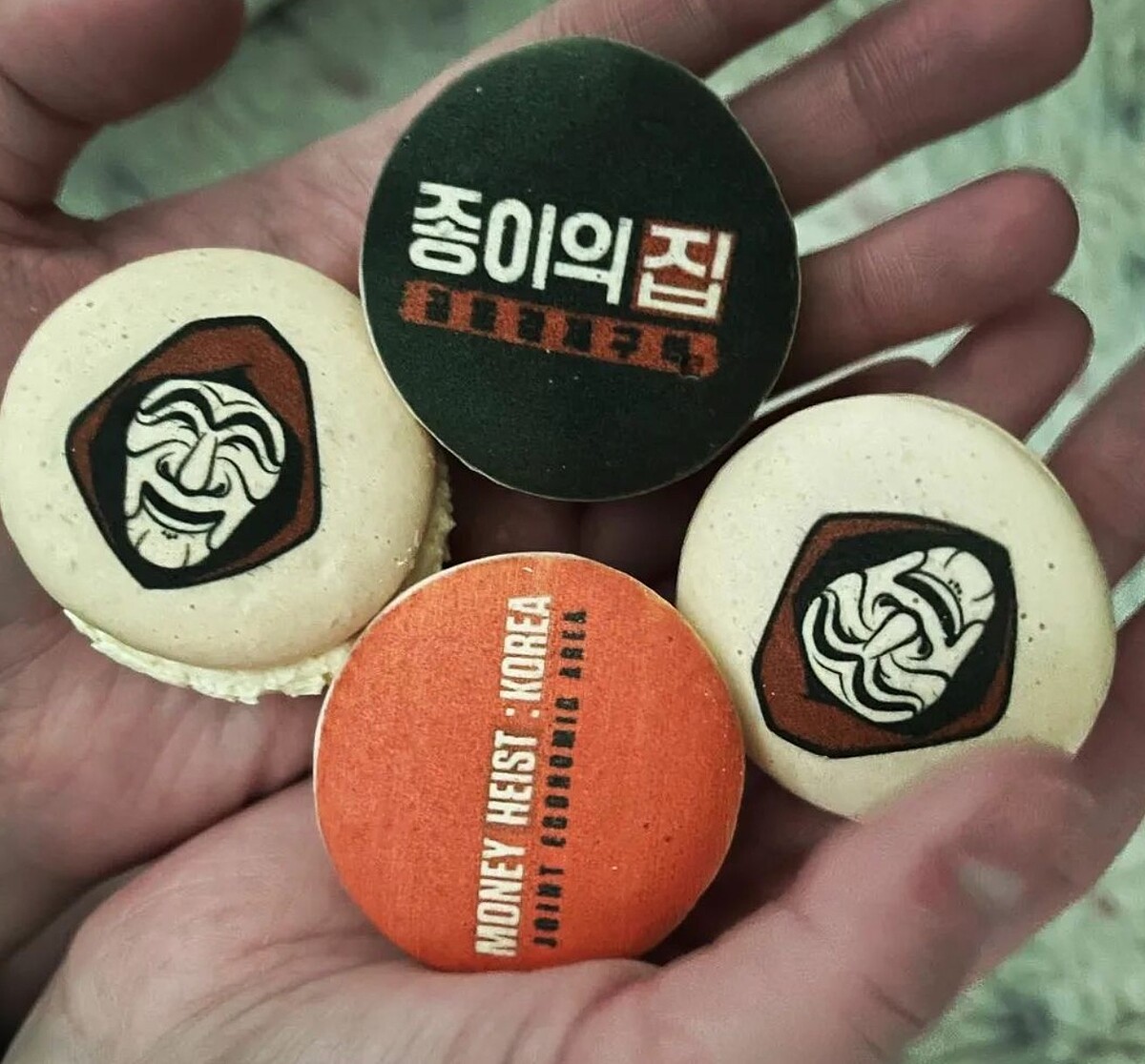 《紙房子：韓國篇》特製馬卡龍