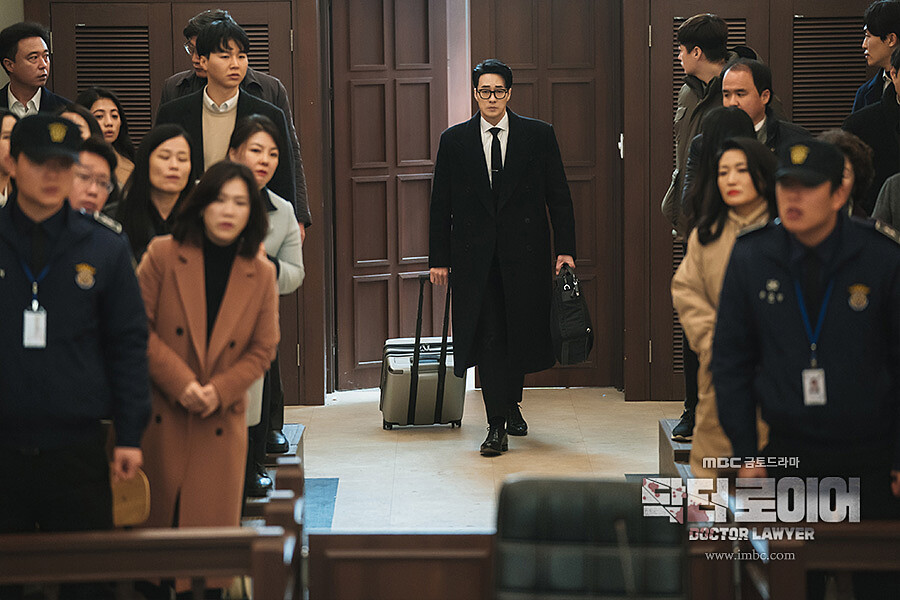 蘇志燮成為醫療事件的辯護律師