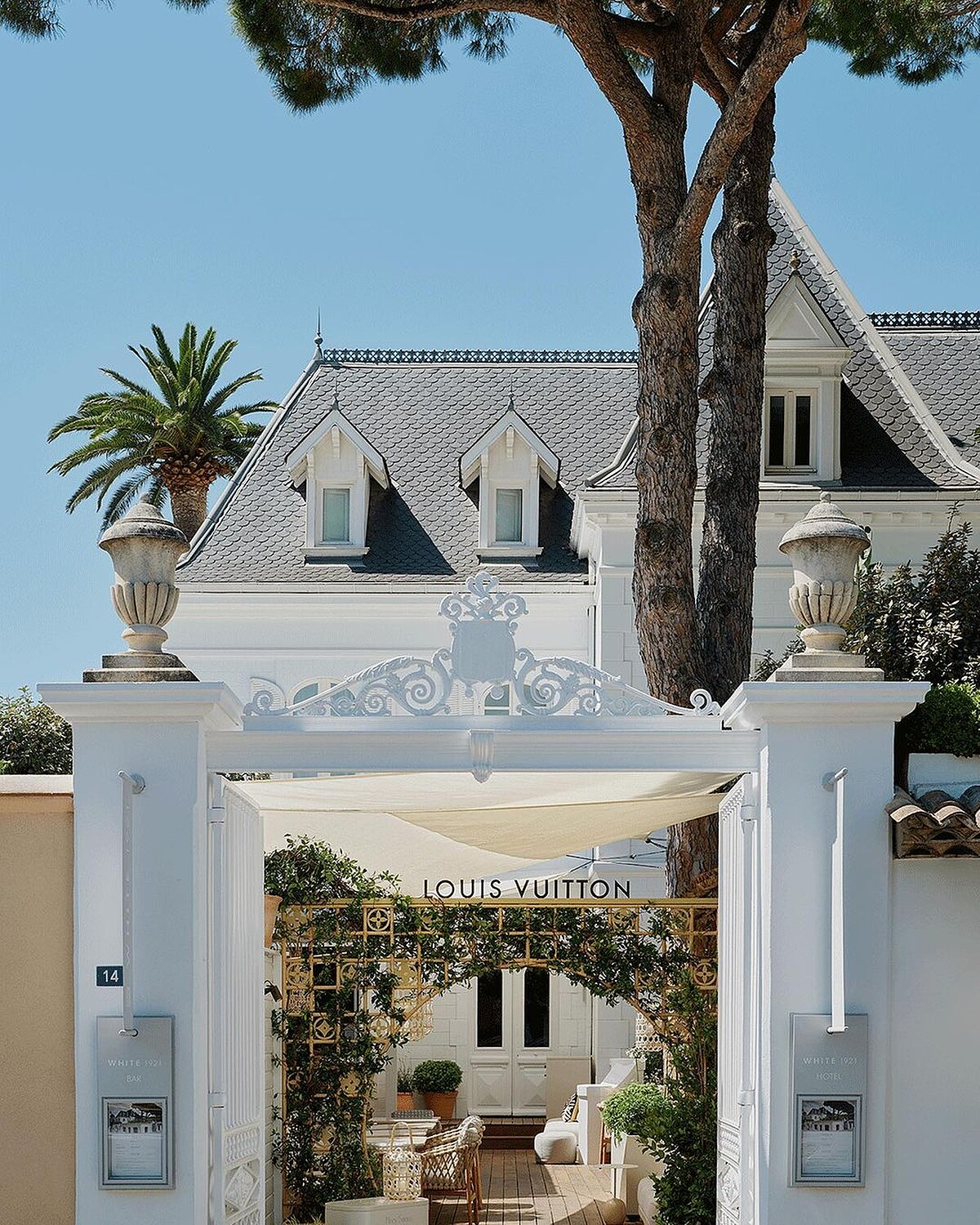 Mory Sacko at Louis Vuitton，並於6/17盛大開幕。