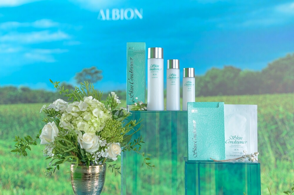 ALBION健康化妝水、健康面膜2022升級更講究環保。