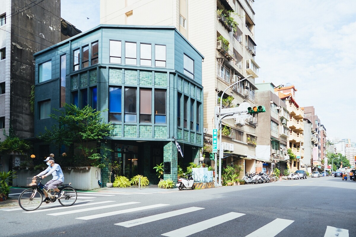 潮州街貳房苑原為台電宿舍老屋。