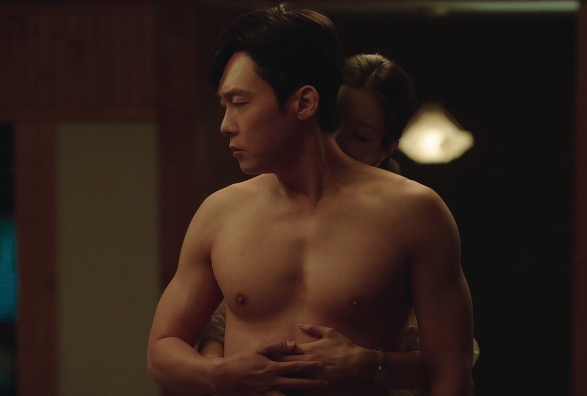 《夏娃的醜聞》拉艾對姜允謙產生情愫?