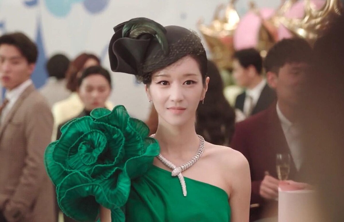 《夏娃的醜聞》徐睿知綠蛇女王造型