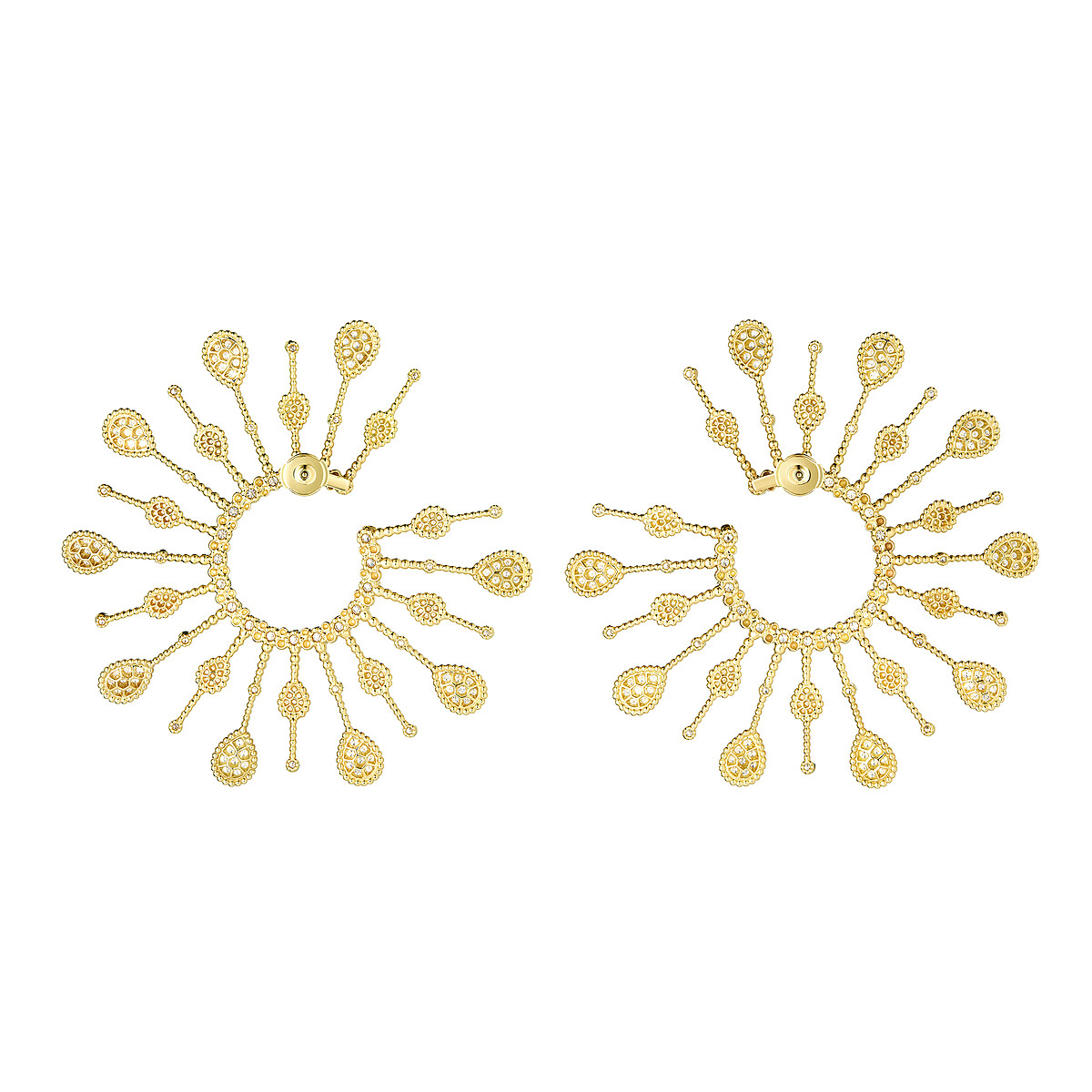 Boucheron Serpent Boh&egrave;me系列 Solari&egrave;耳環 黃金750材質 鑲嵌380顆鑽石(約6.88克拉) JCO01553台幣參考價格1,170,000