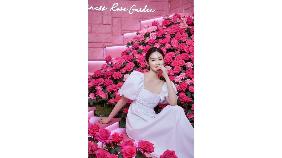 蘭蔻2022幸福玫瑰花園萬朵玫瑰花海區。