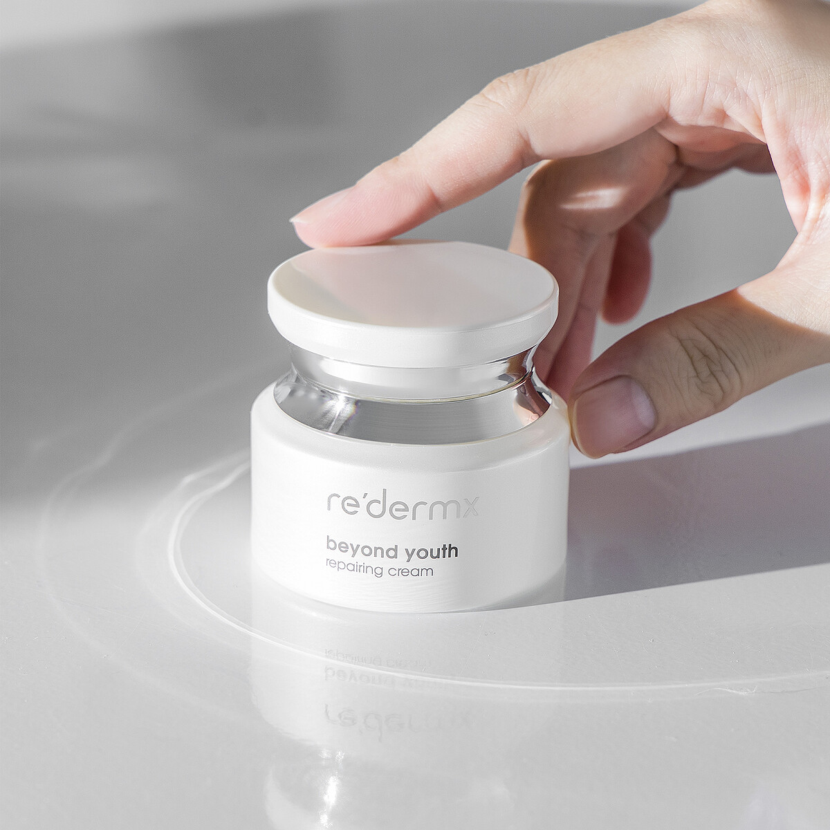 超時空抗皺修復霜 瑞士限定版，50ml NT.4500