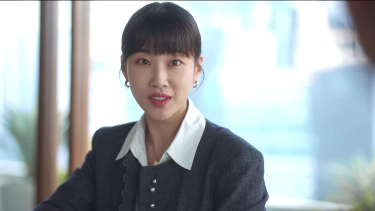 《非常律師禹英禑》河允景飾演朴恩斌大學同窗