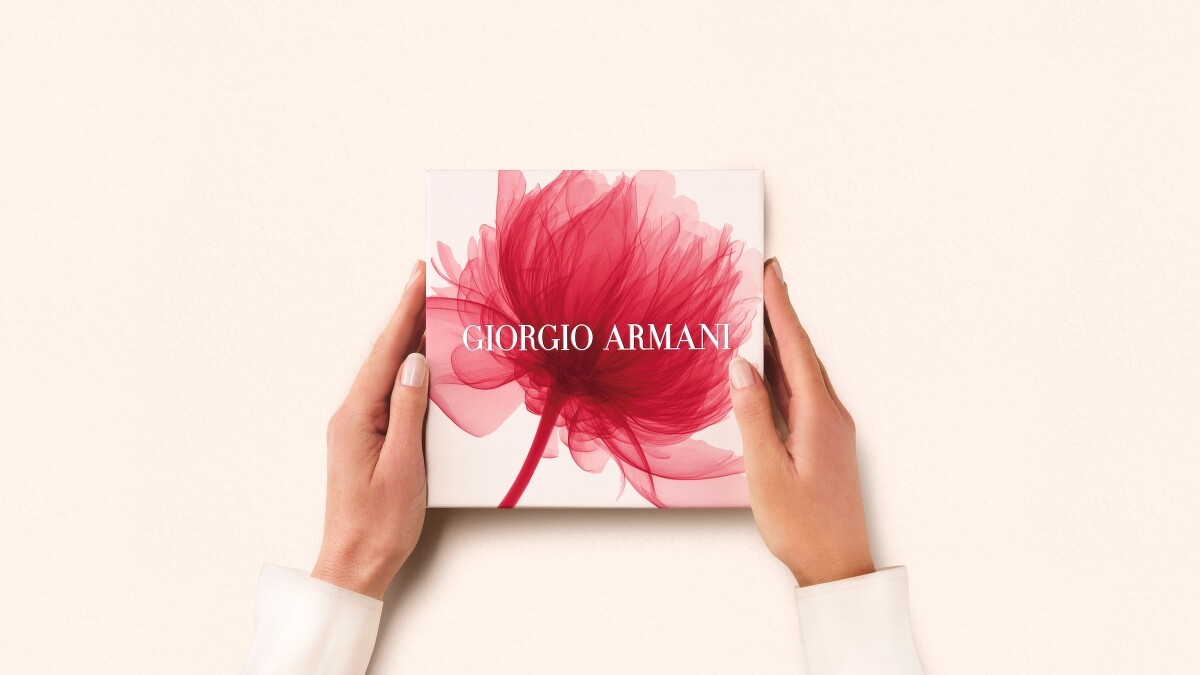 亞曼尼2022七夕限定情繫禮盒。