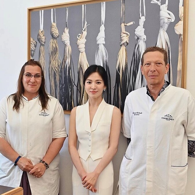 宋慧喬出席珠寶展