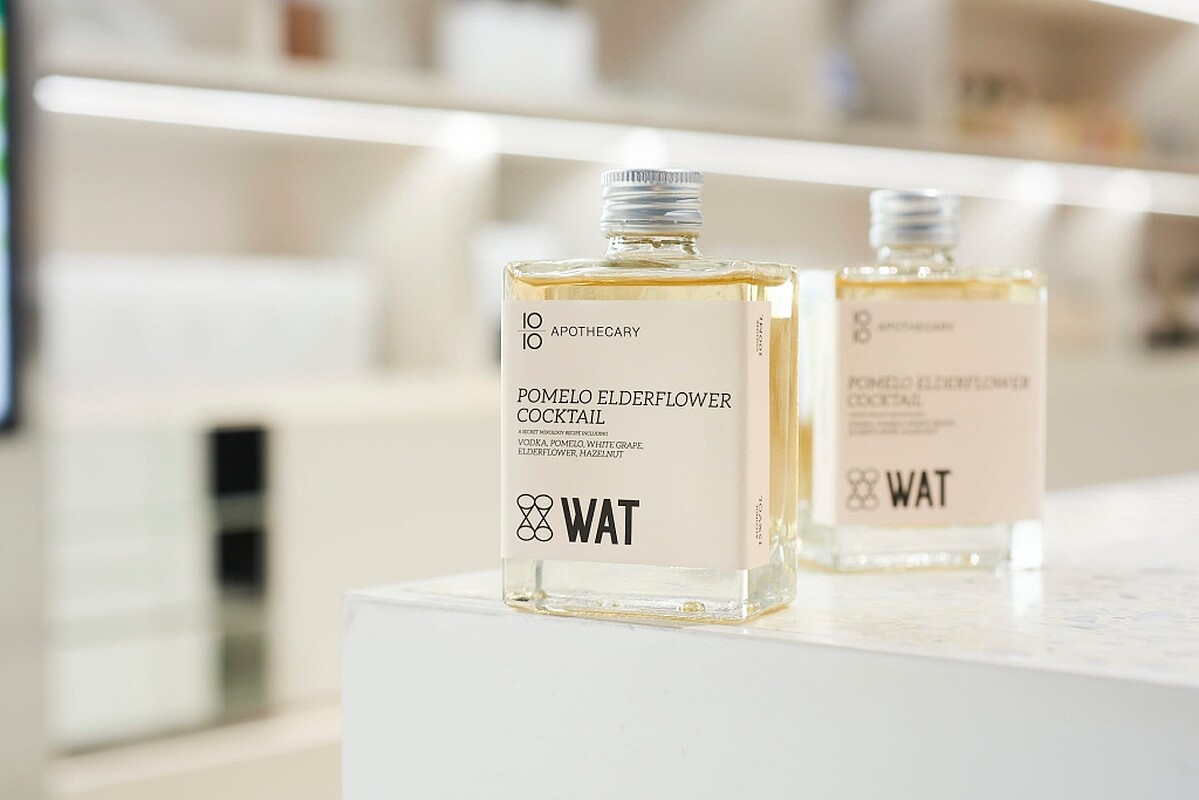 10/10 APOTHECARY X WAT聯名調酒情境圖。