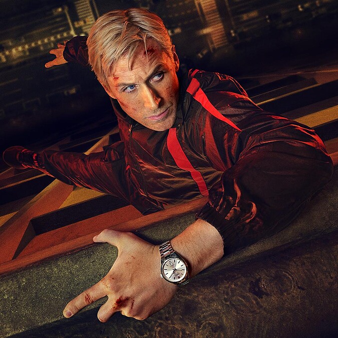 品牌大使Ryan Gosling配戴TAG Heuer Carrera三針日期腕錶形象圖