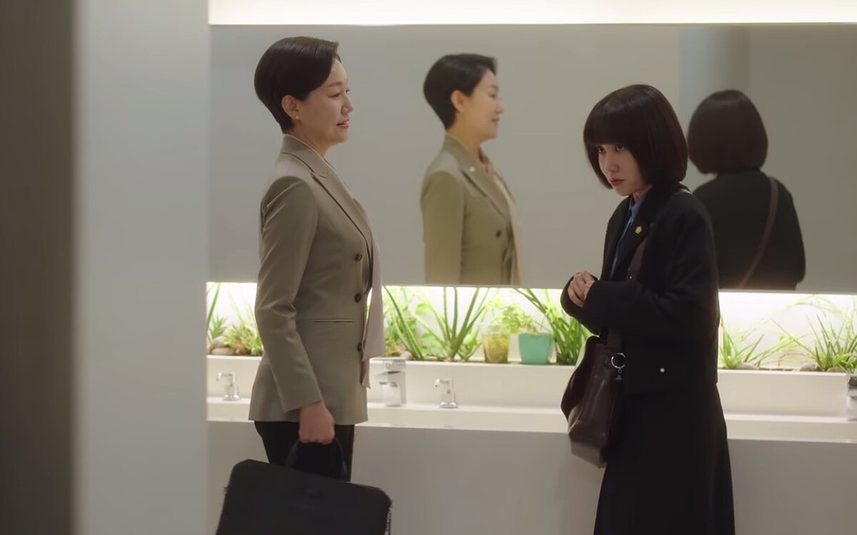 英禑首次與親身母親太守美正面對決