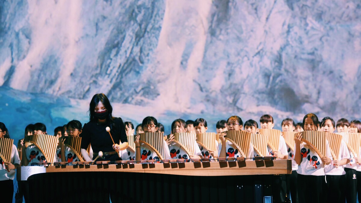 花蓮排笛團隊與朱宗慶打擊樂團共演