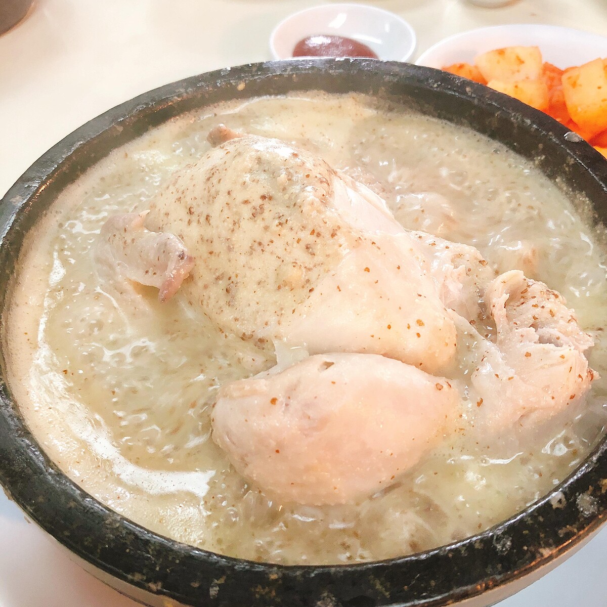 葡萄園蔘雞湯招牌口味