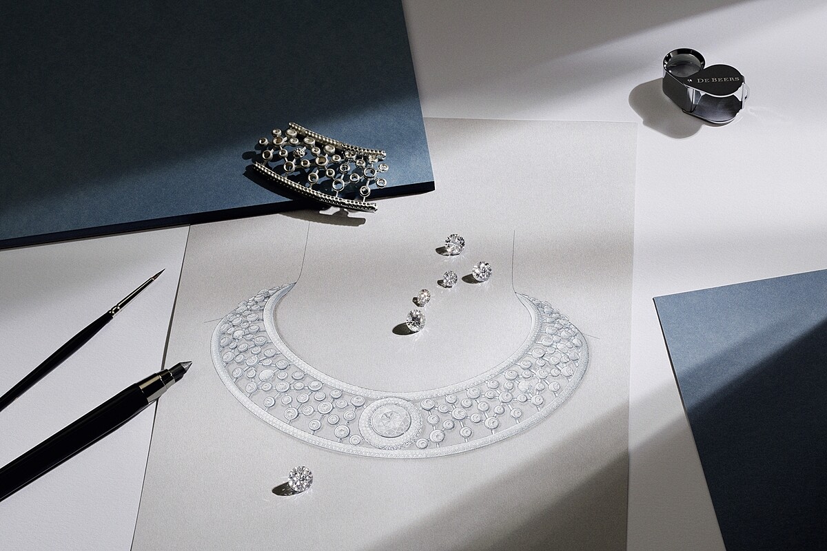De Beers高級珠寶《The Alchemist of Light》