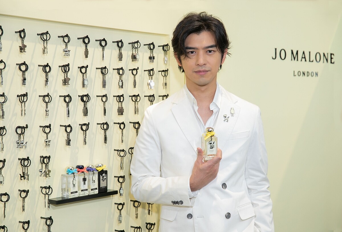 Jo Malone London始終重視慷慨友善的餽贈美學,為迎接浪漫七夕的到來,開幕當天特別邀請品牌好友「陳柏霖」出席。