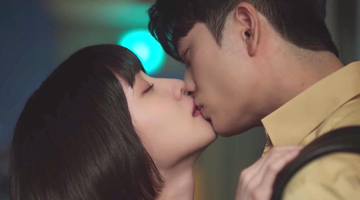 英禑與濬浩終於親下去