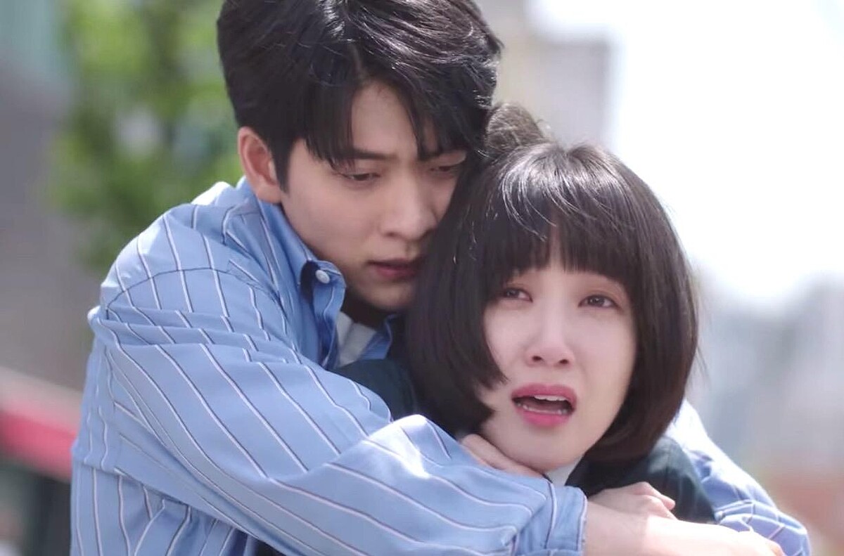 濬浩願意當英禑的擁抱椅