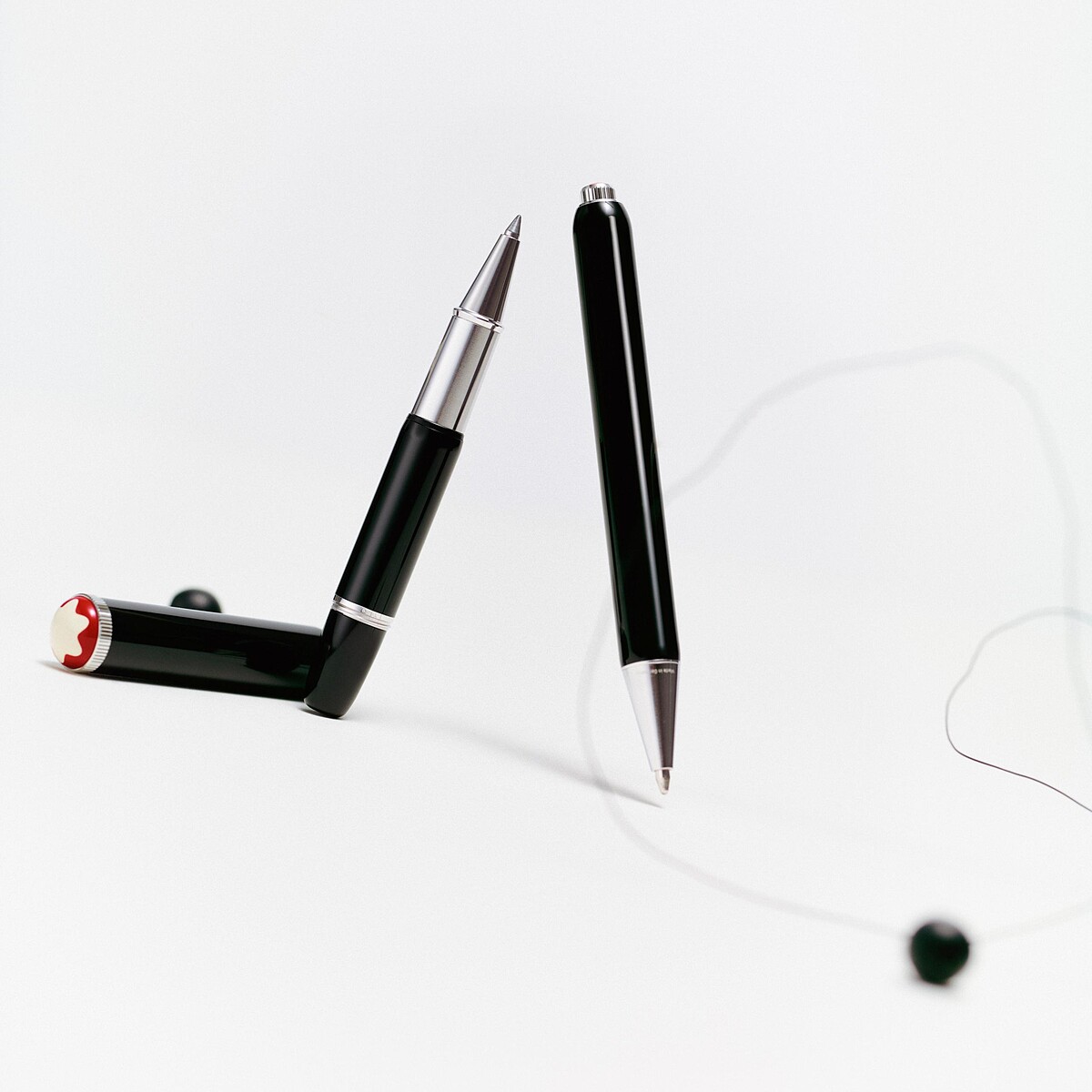 萬寶龍傳承系列紅與黑Baby特別款