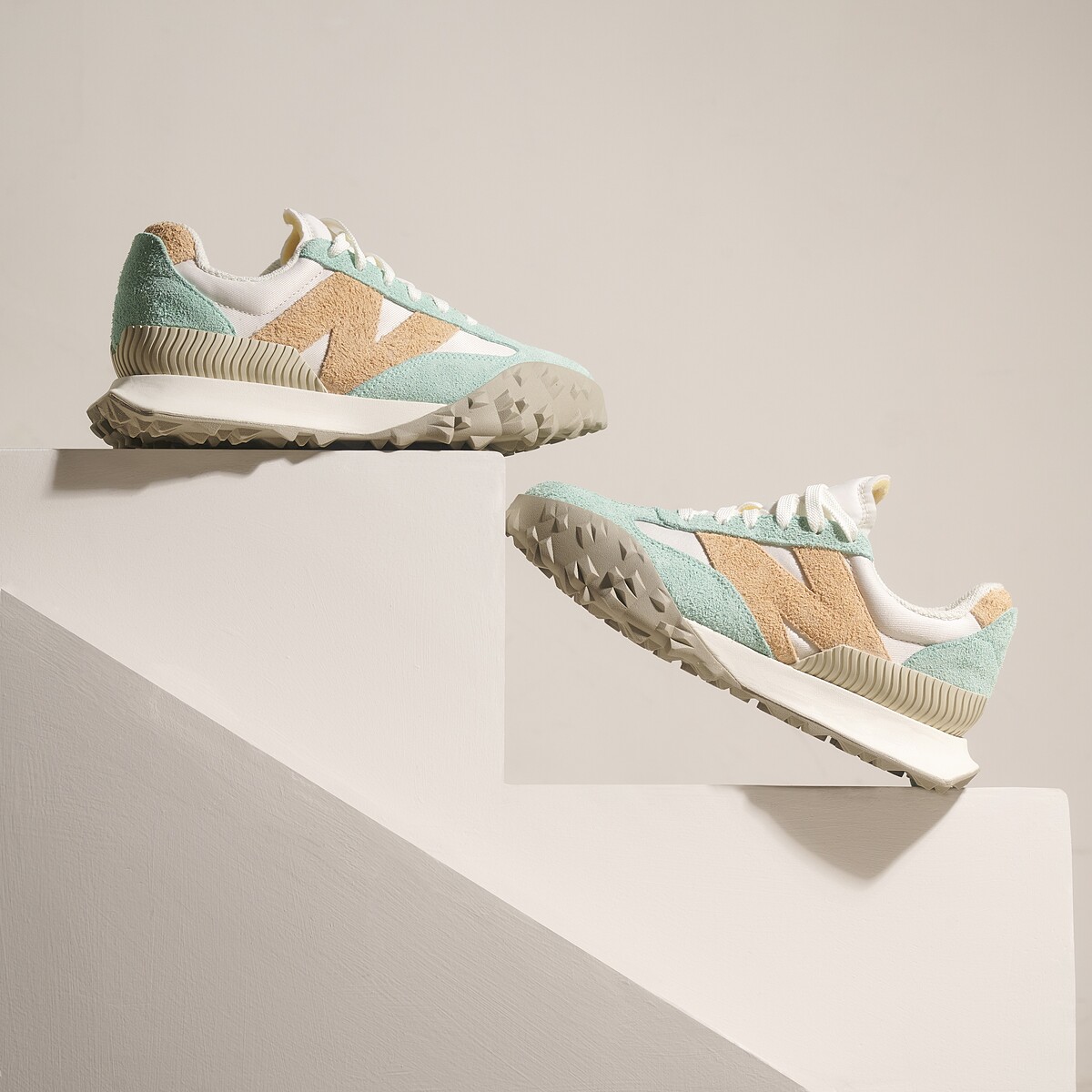 New Balance UXC72TC，NT＄3,480