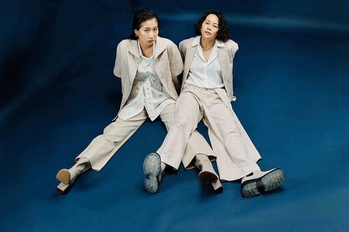 凹與山 Our Shame 由主唱小凹（右）與鼓手 Isan 組成（左）