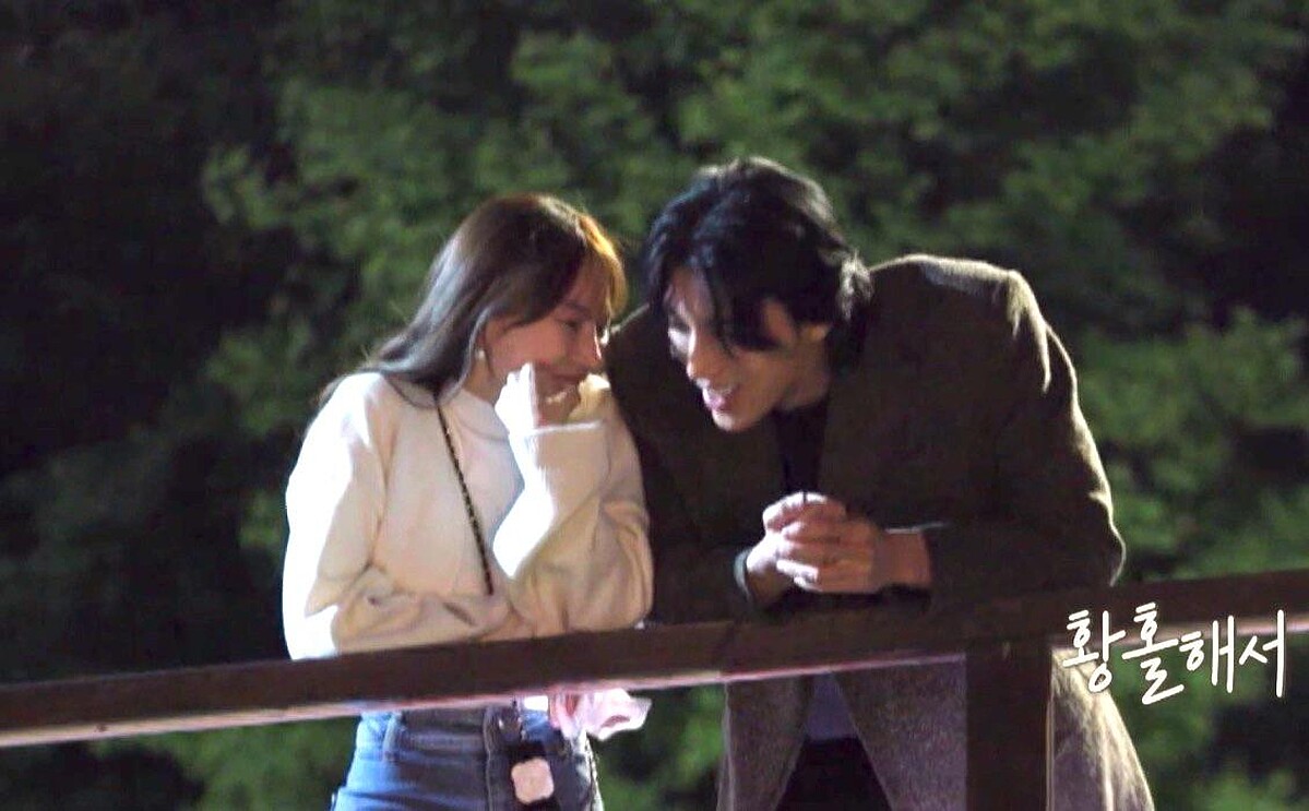 娜妍與泰伊約會產生曖昧氛圍