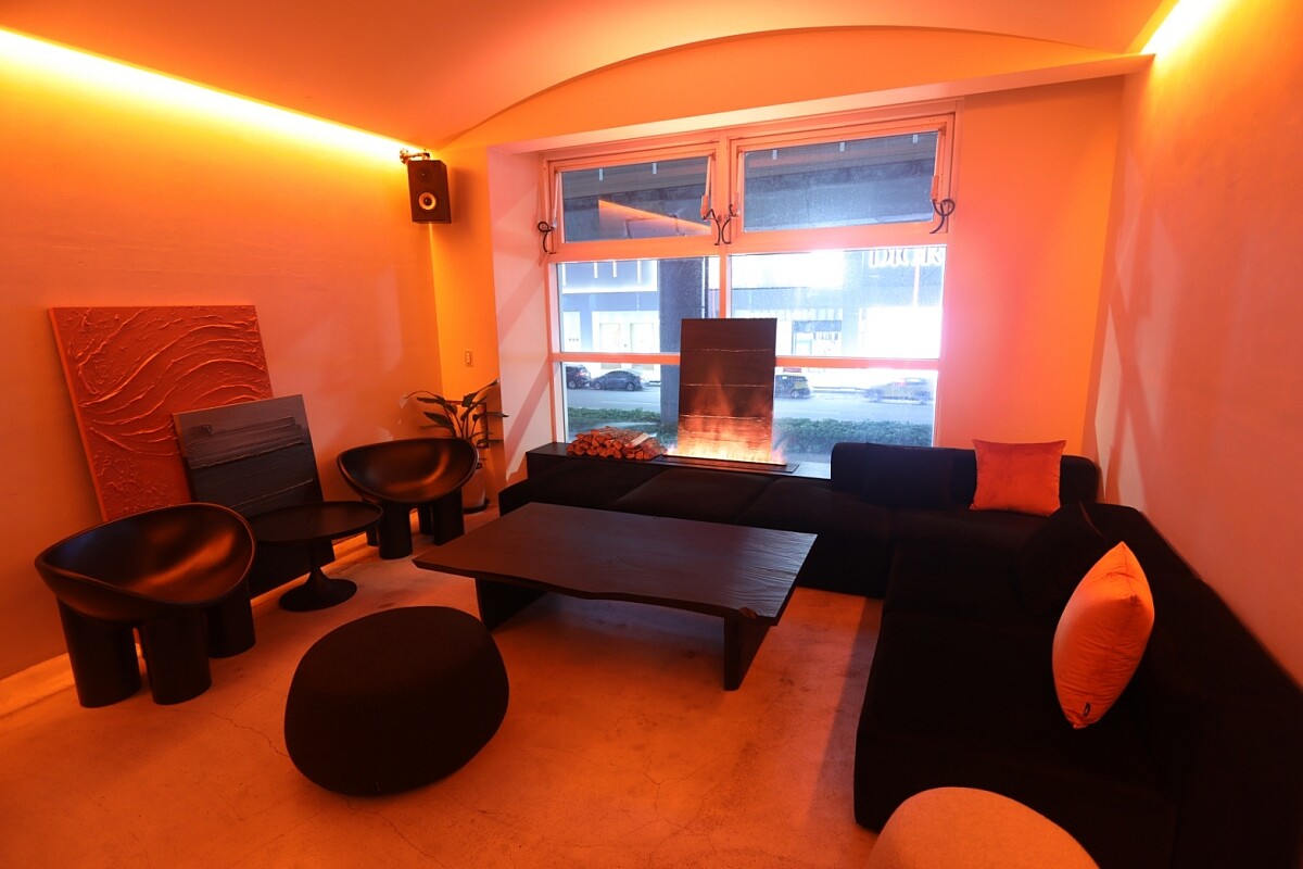 二樓空間，營造美式居家的自在舒適。