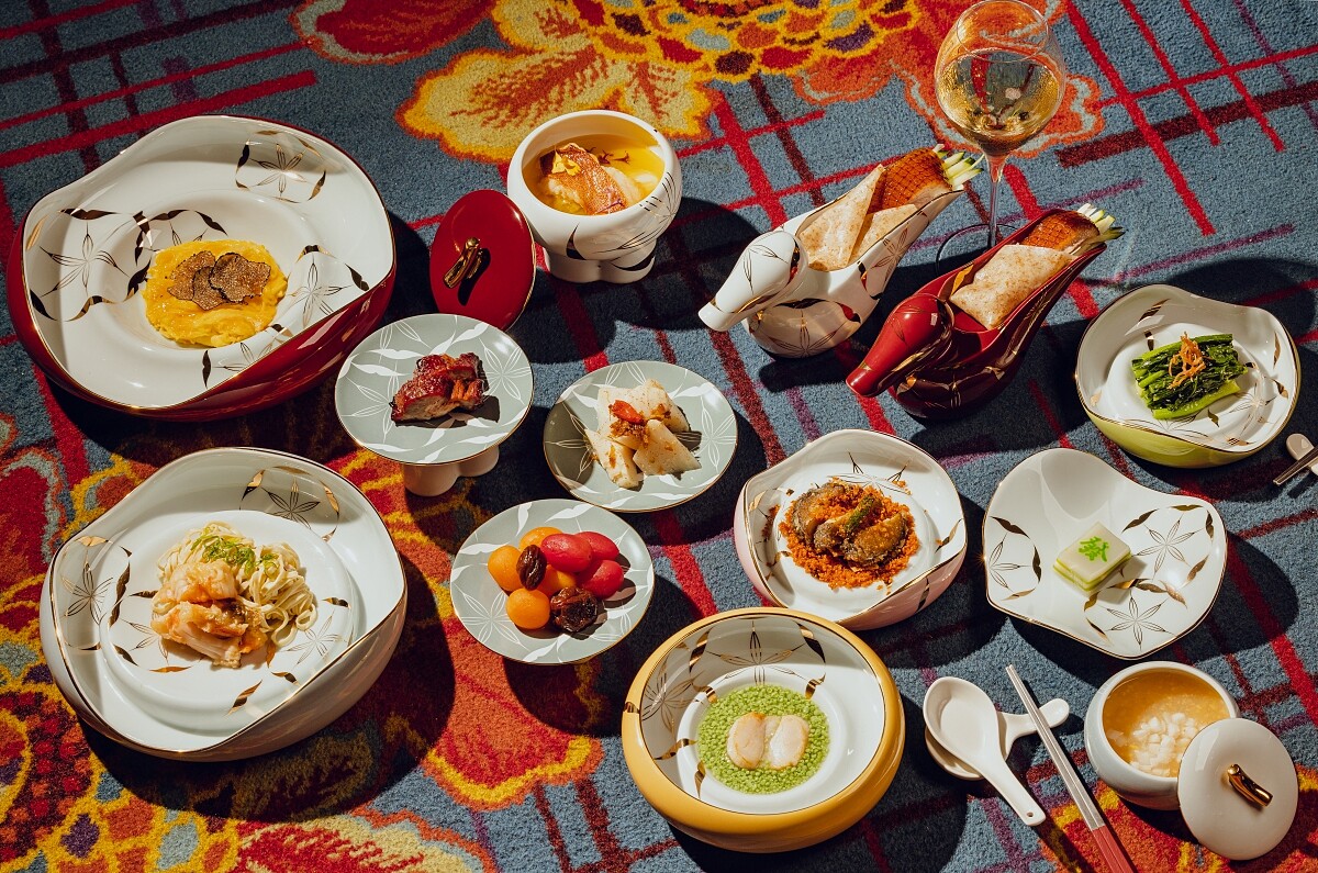 臺華窯、新太源、大三元與設計師Kate Chung合作。