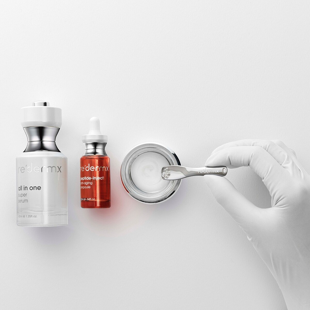 瑞德膚re’dermx超級全能精華可混搭安瓶使用,加乘保養效果。