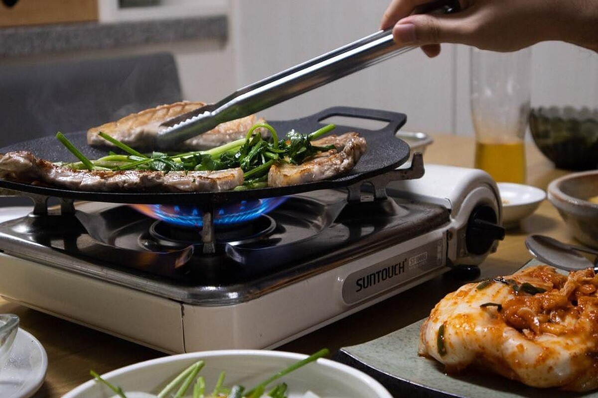 Ann製作的水芹菜五花肉。