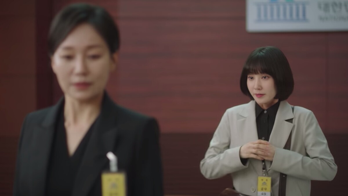 英禑勸說太守美讓英禑弟站上法庭