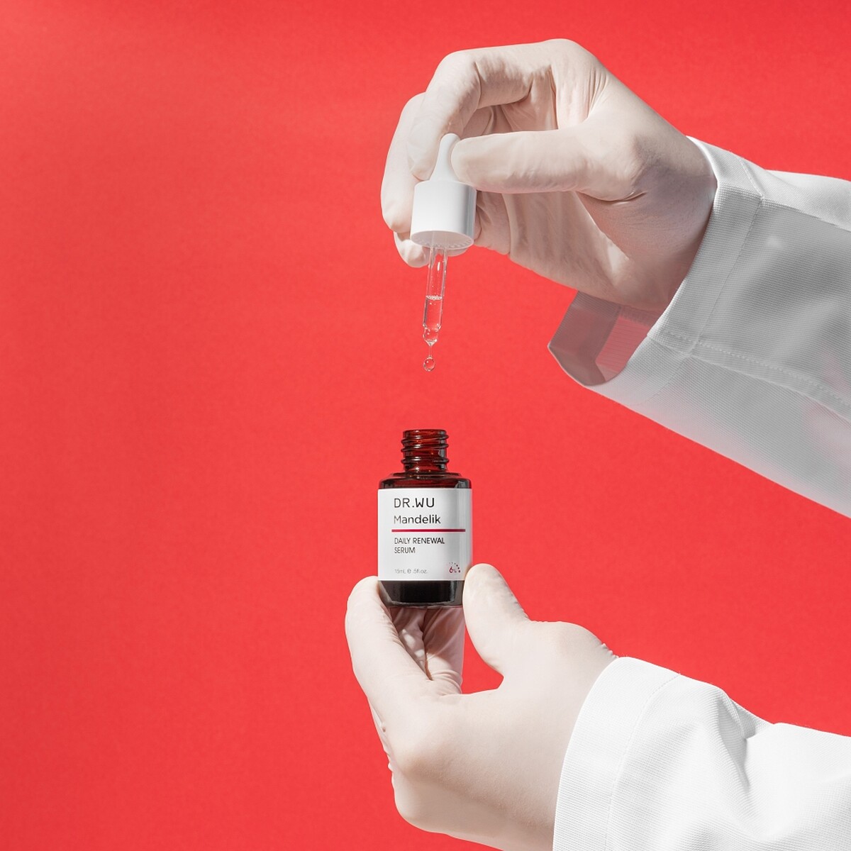 DR.WU杏仁酸溫和煥膚精華6%情境圖。