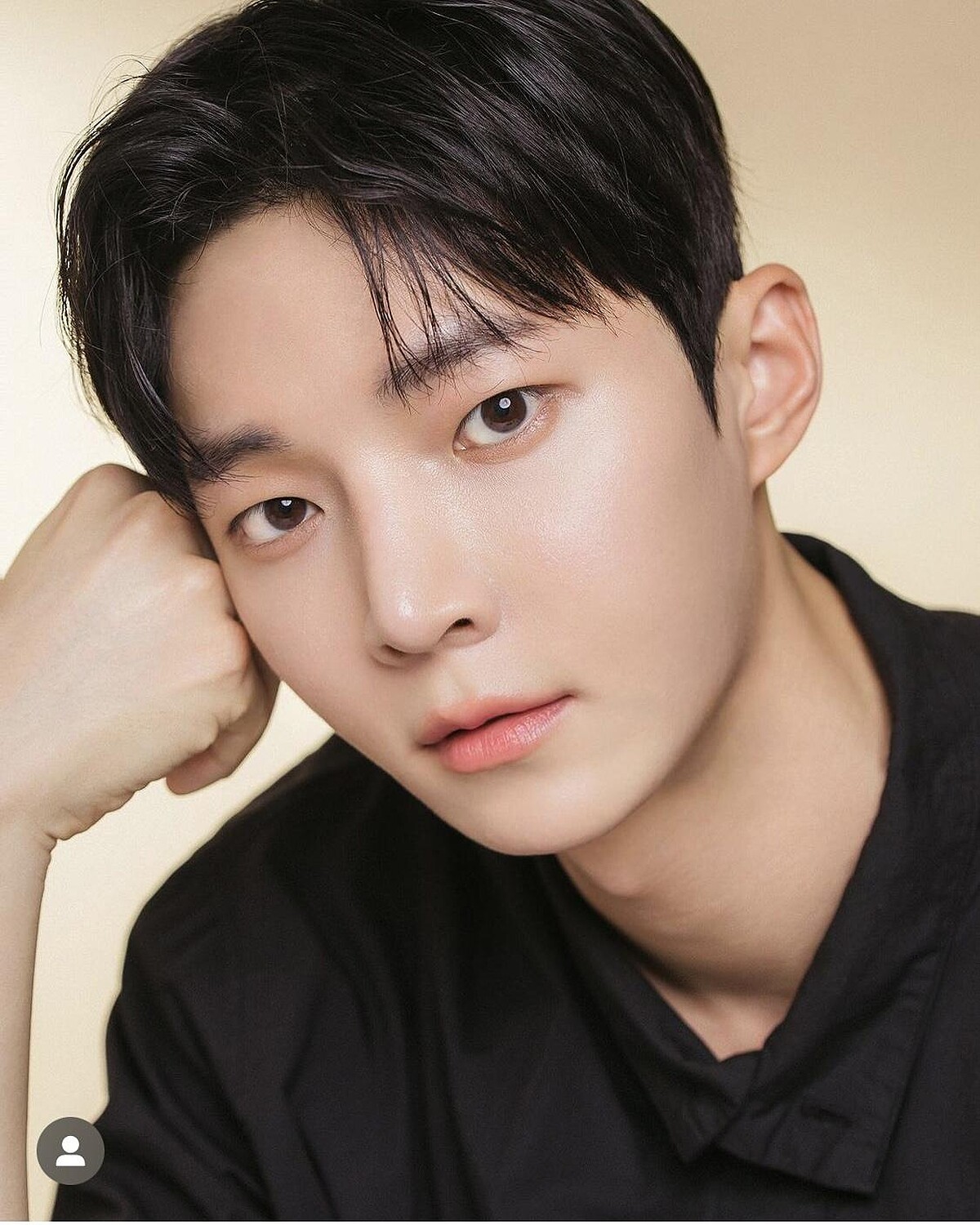 Photo credit: IG @2_kyun_hee