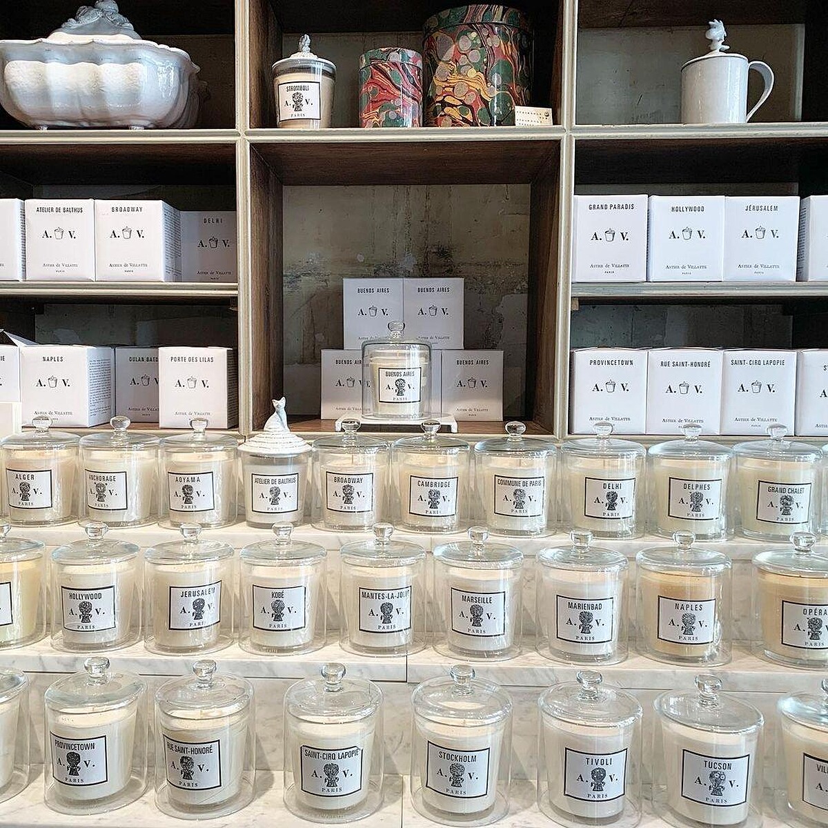 香氛蠟燭系列以城市為主題。