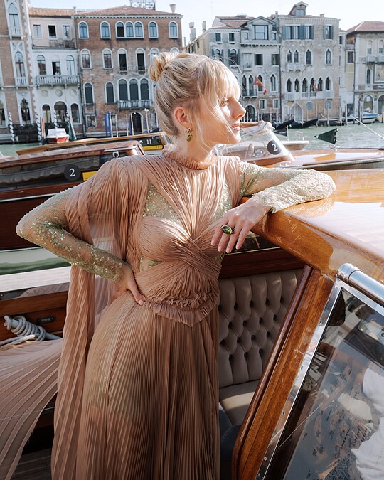 梅蘭妮蘿倫Melanie Laurent