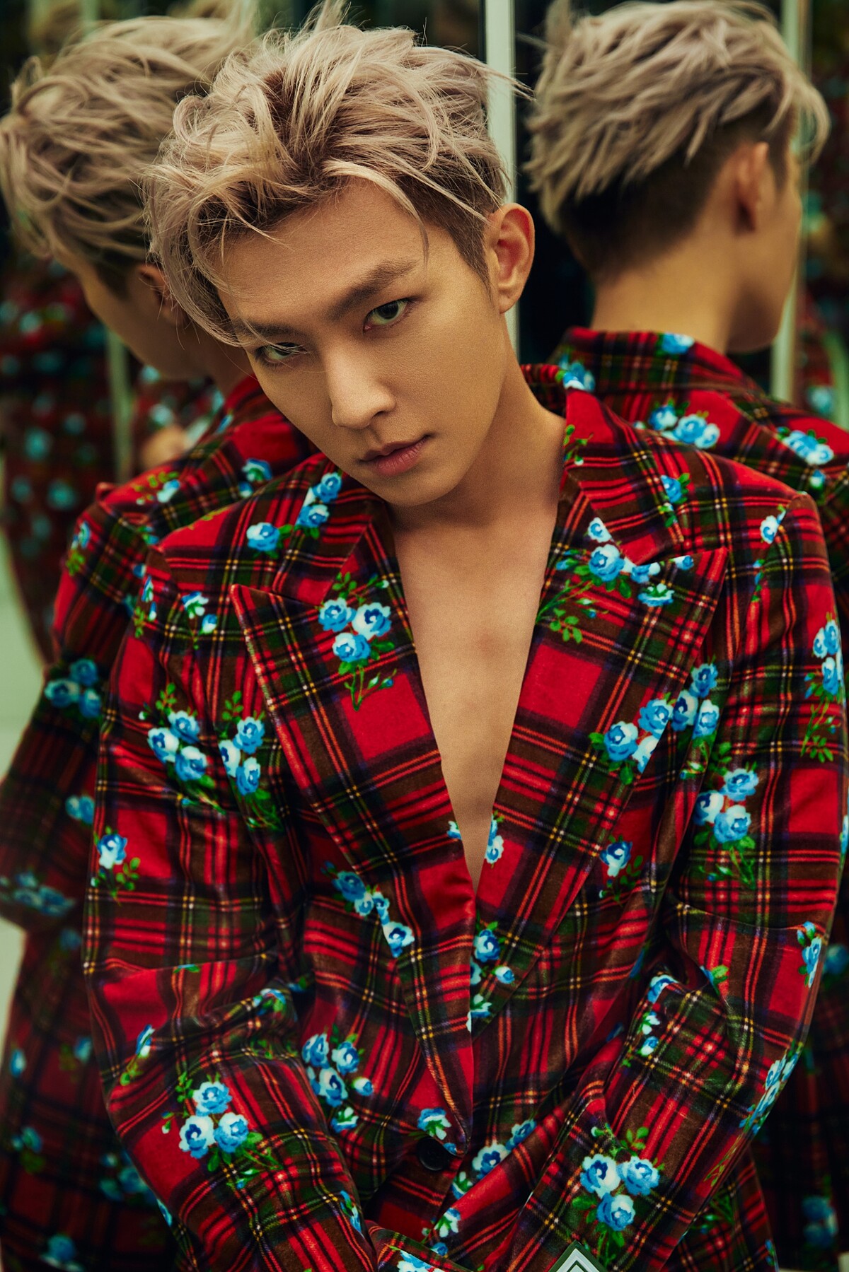 印花格紋西裝外套，Tommy Hilfiger。