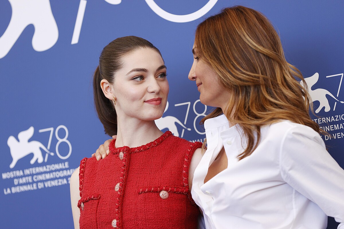 Anamaria Vartolomei與導演Audrey Diwan