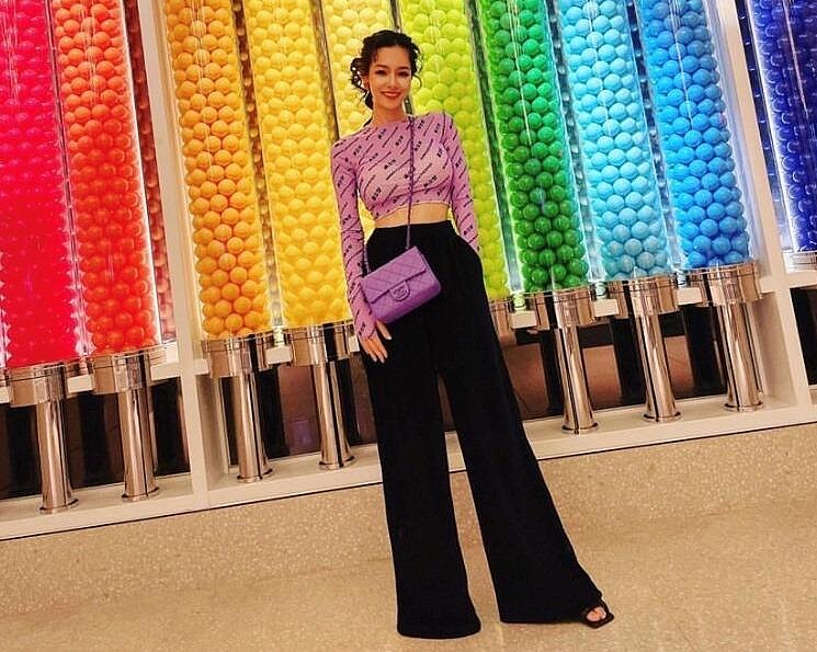 instagram@pinksophia0818