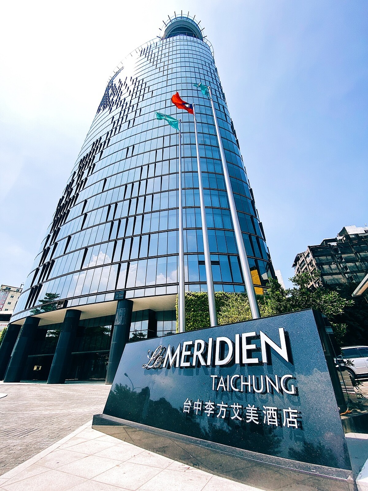 台中李方艾美酒店外觀