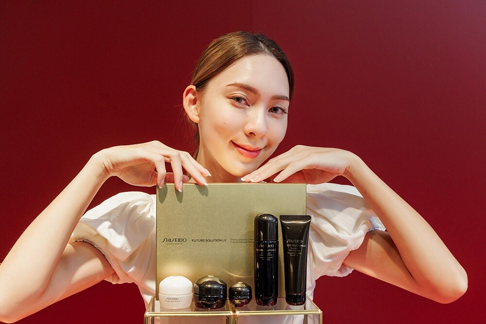 資生堂皇室小奢華極上保養組，萬元有找，膚質全面升級。