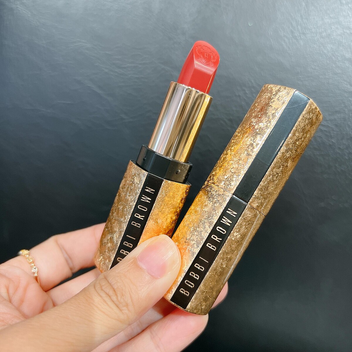 金緻緞光唇膏璀璨星夜限定包裝