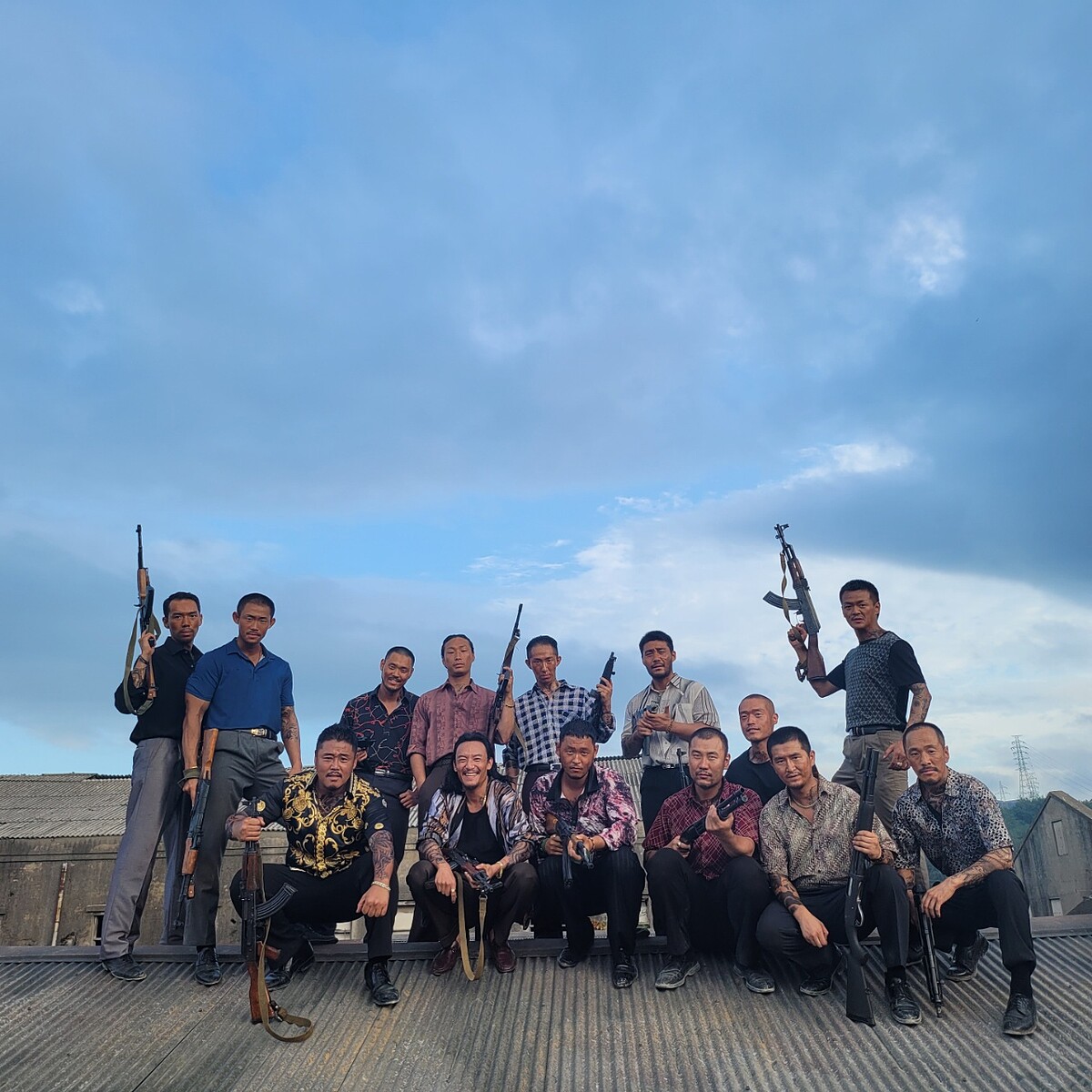 張震與劇中小弟感情融洽