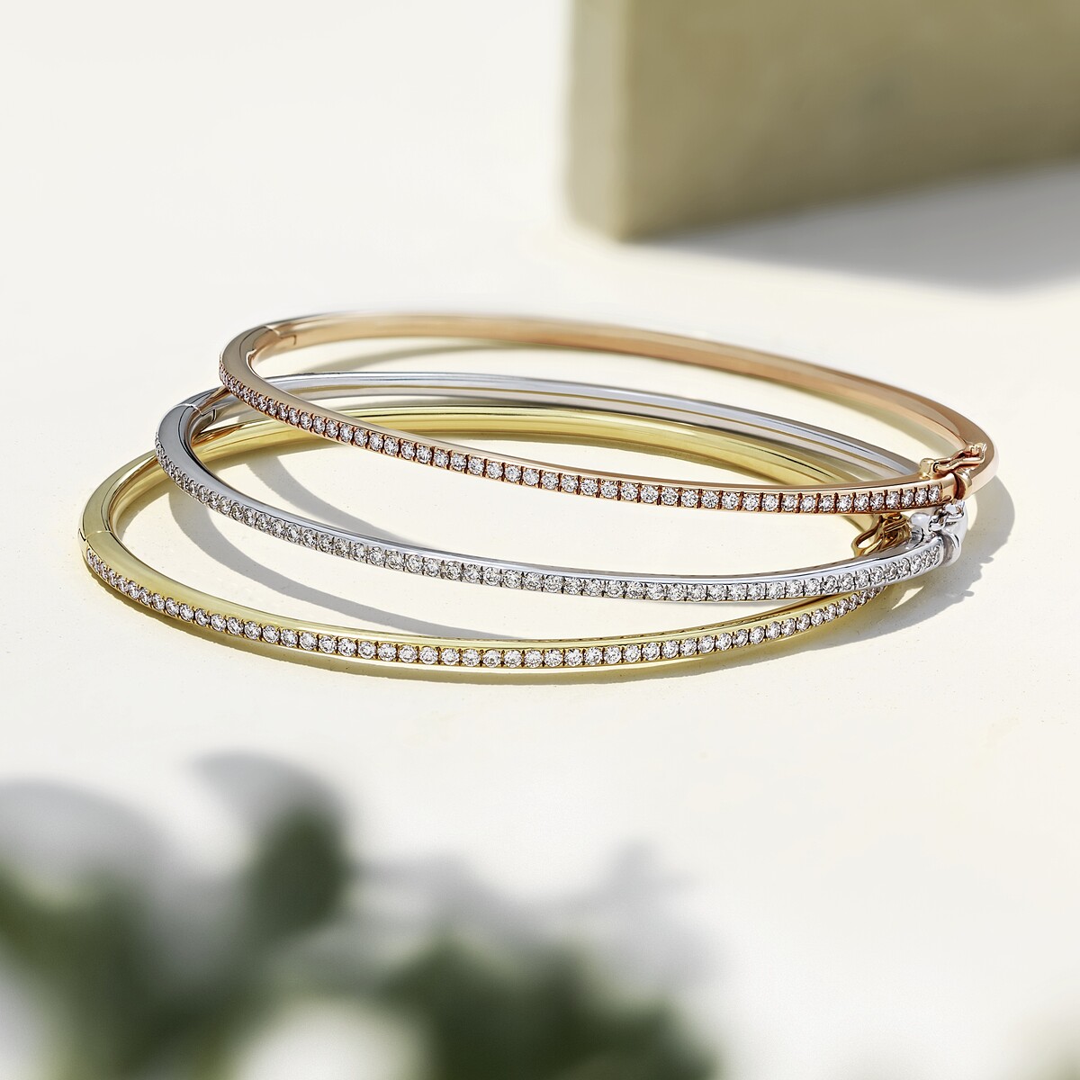 De Beers DB Classic 系列鑽石手鐲