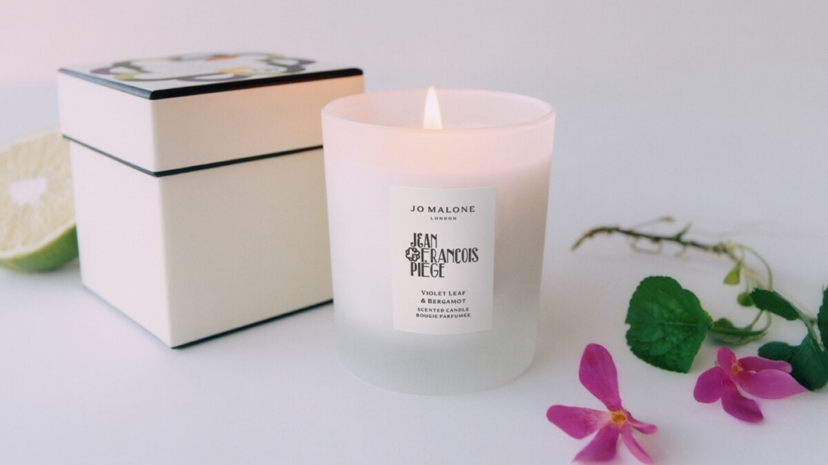 Jo Malone London Jean-François Piège名廚系列紫羅蘭與佛手柑香氛工藝蠟燭，2022年10月1日全新登場。