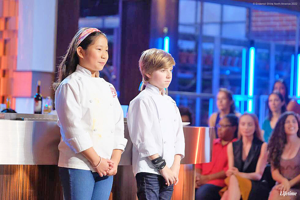 與葛雷森（Grayson）進入最後精彩的決賽。