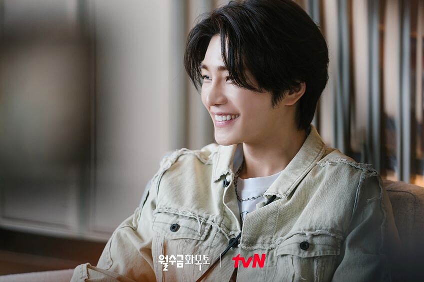 《月水金火木土》金宰永