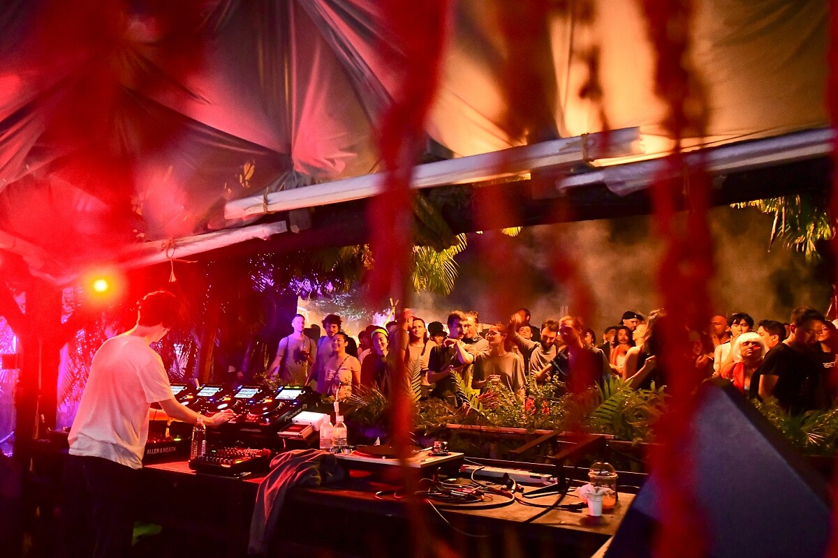 主辦單位 Smoke Machine 長久深耕台灣之餘，也同時積極接軌世界。